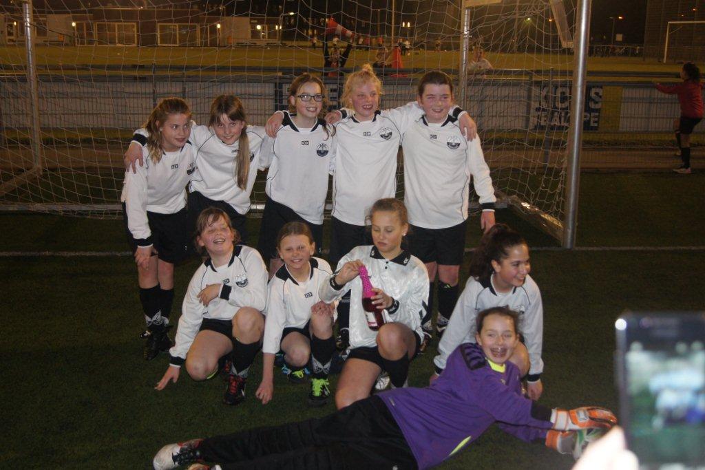 KMD ME1 Meisjes najaars kampioen.