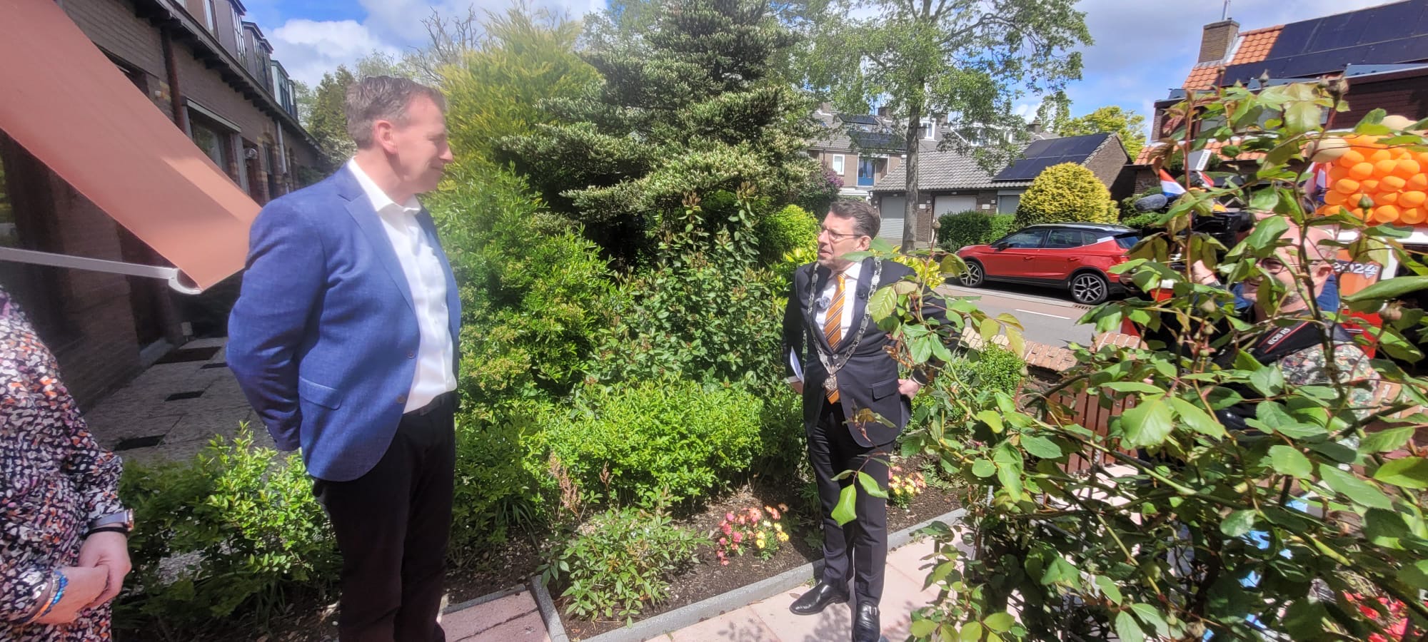 Erelid Ab van der Berg ontvangt koninklijke onderscheiding