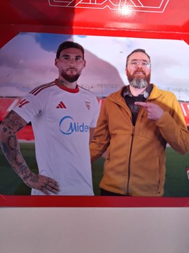 374e1942-0c12-4558-bc81-74c4d3a1cd7b