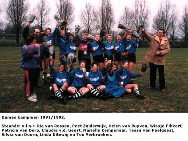 historie_dames_1_kampioen_1992